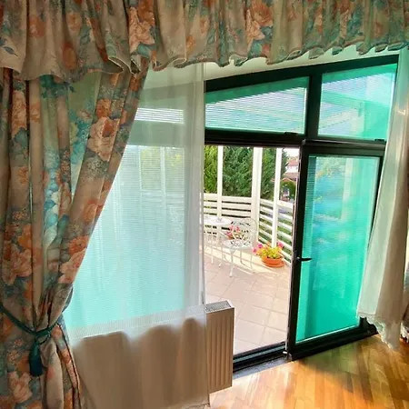 Homestay Cozy In Wine Town - Modra